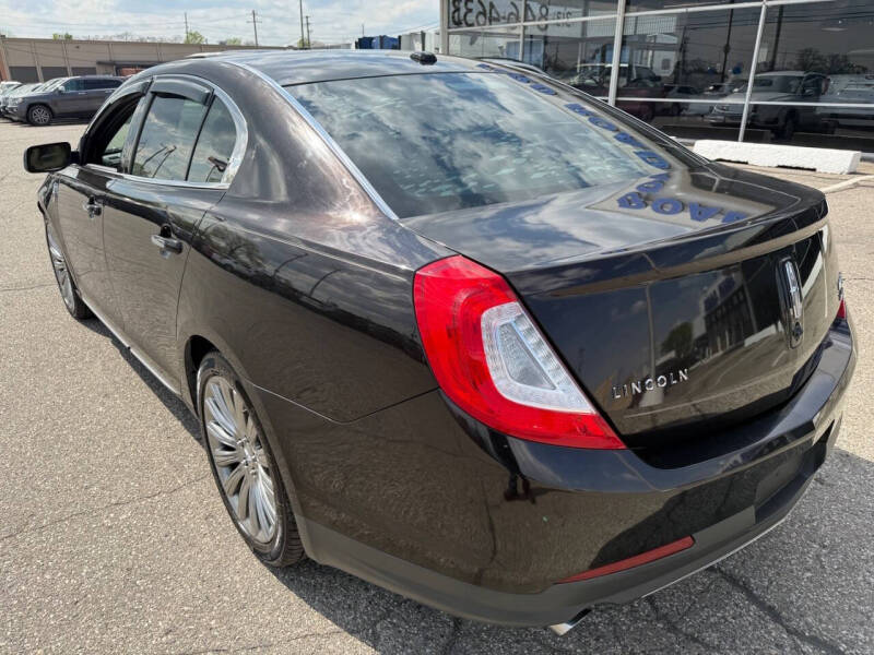 2013 Lincoln MKS
