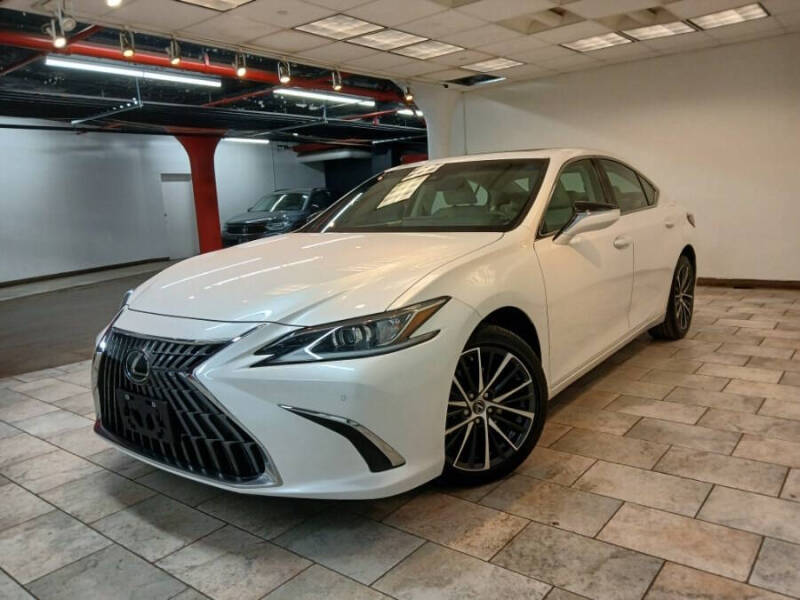 2023 Lexus ES 250