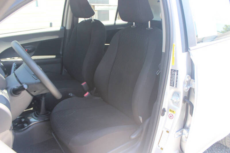 2010 Scion xD