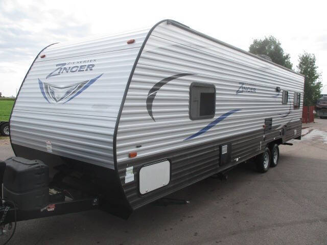 2017 Keystone RV Zinger 288RR Toy Hauler for sale at Goldammer Auto in Tea SD