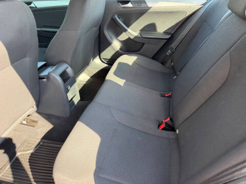 2015 Volkswagen Jetta