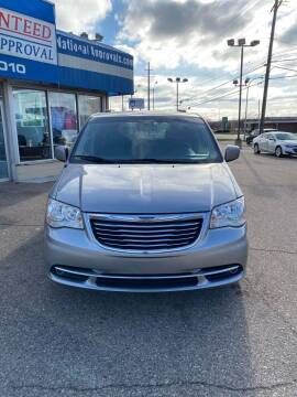 2016 Chrysler Town and Country for sale at National Auto Sales Inc. in Warren MI
