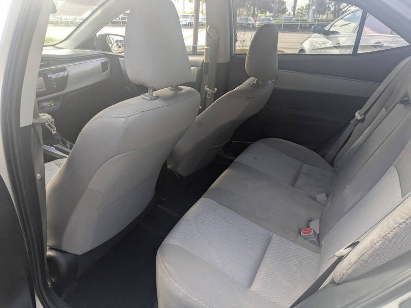 2015 Toyota Corolla LE