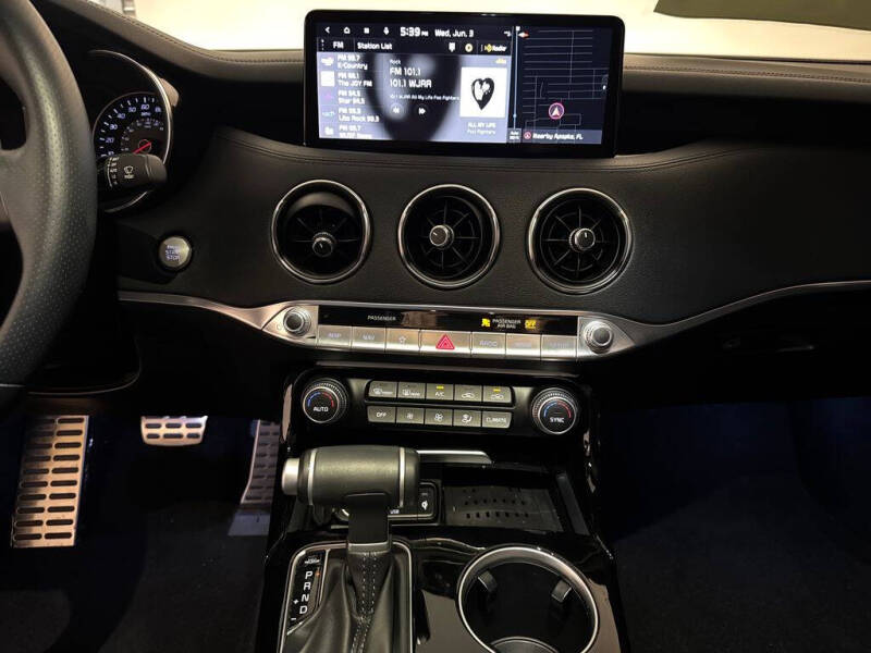 2023 Kia Stinger