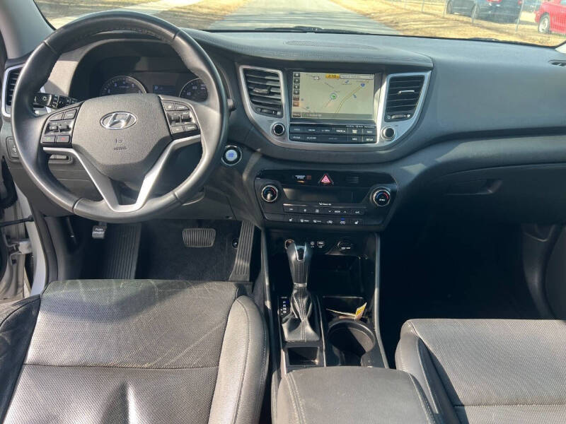 2017 Hyundai Tucson SE Plus