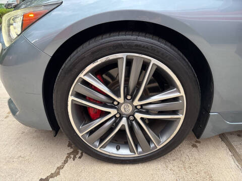 2014 Infiniti Q50 Sport