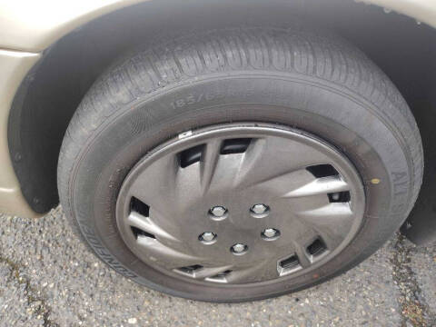 1997 Saturn S-Series SL2
