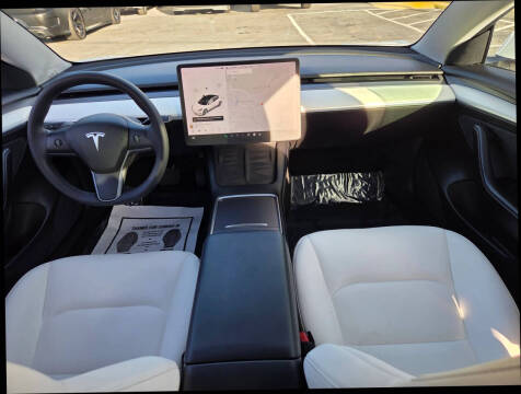 2021 Tesla Model 3 Standard Range Plus