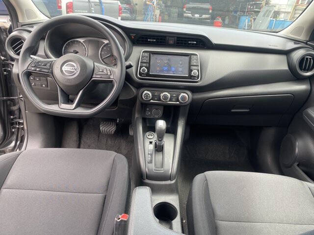 2024 Nissan Kicks S