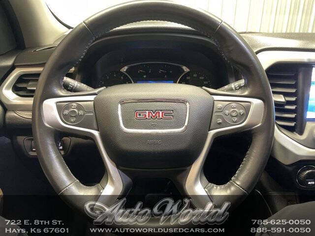 2017 GMC Acadia SLE-2
