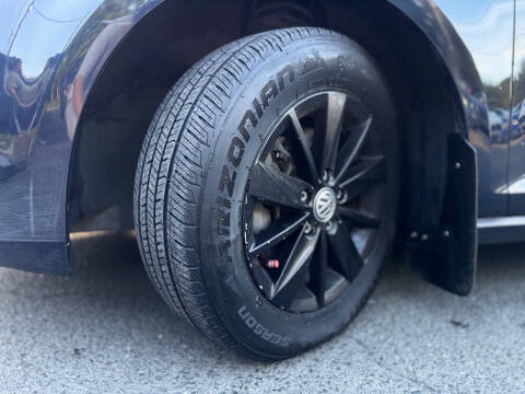 2016 Volkswagen Golf TSI S