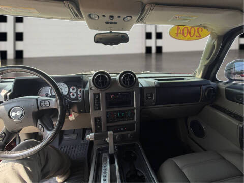 2004 HUMMER H2