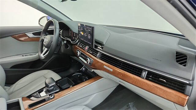 2024 Audi A4 quattro Premium Plus 40 TFSI