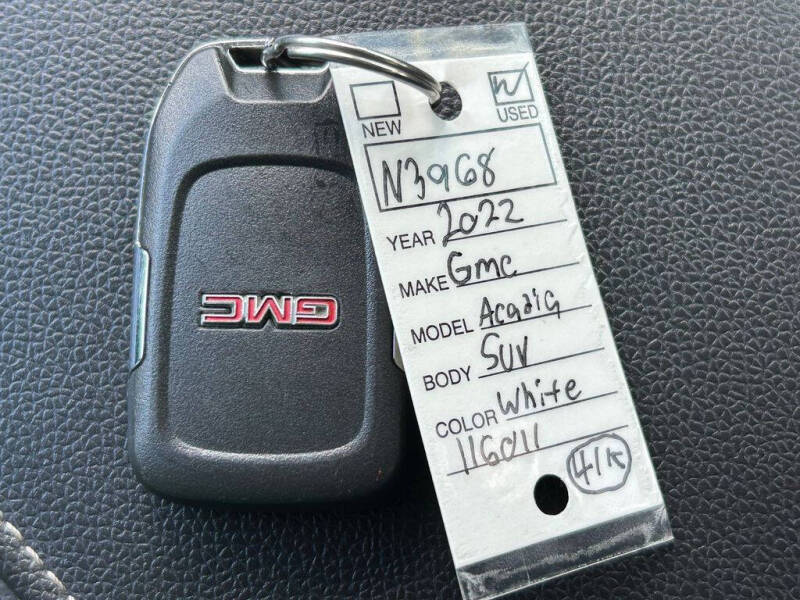 2022 GMC Acadia Denali