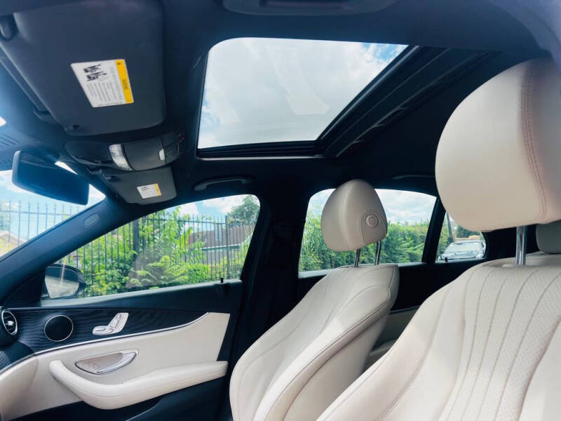 2019 Mercedes-Benz E-Class E 300