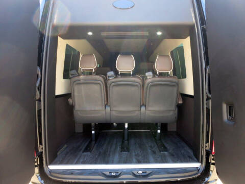 2019 Mercedes-Benz Sprinter Shuttle