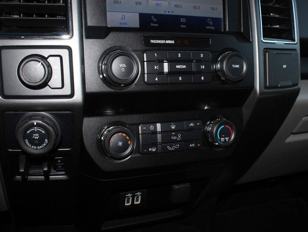 2020 Ford F-150  - $37,495