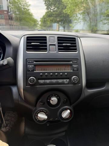 2014 Nissan Versa Note SV