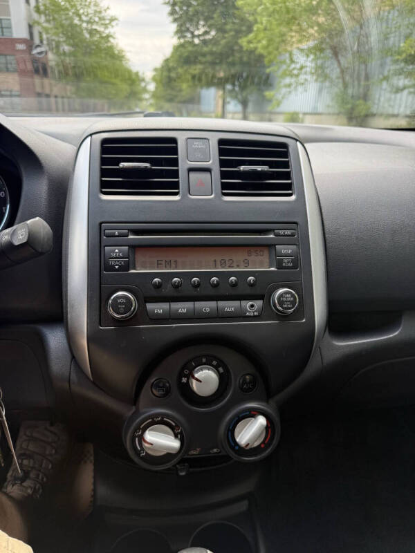 2014 Nissan Versa Note SV