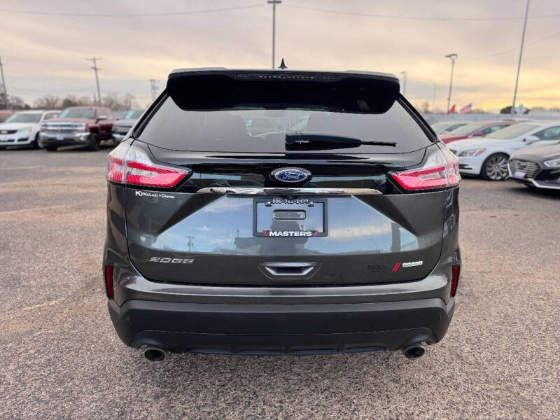 2020 Ford Edge SE