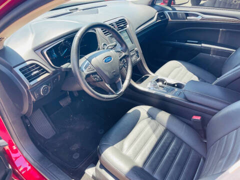 2017 Ford Fusion SE