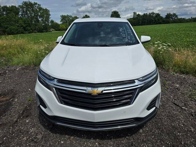 Used 2022 Chevrolet Equinox LT with VIN 3GNAXUEV6NL107194 for sale in Grand Ledge, MI