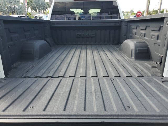 2023 GMC Sierra 1500 SLE