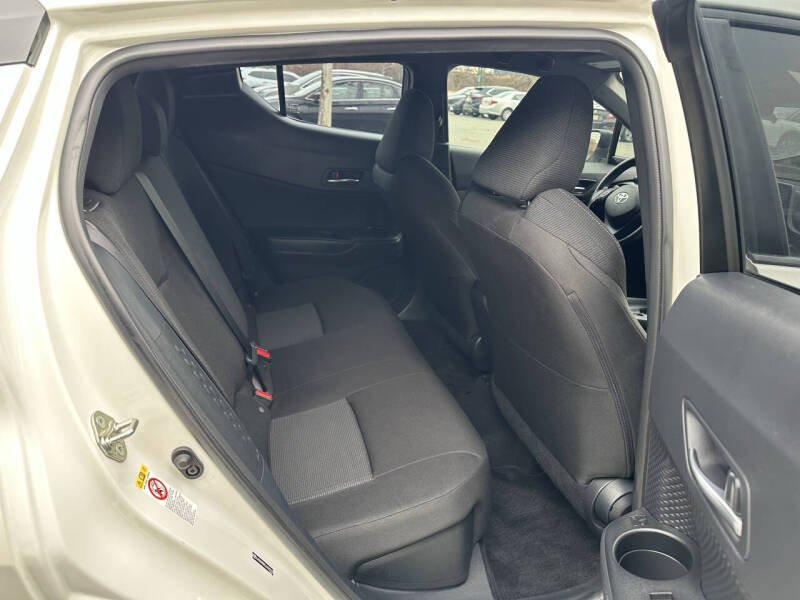 2018 Toyota C-HR XLE Premium