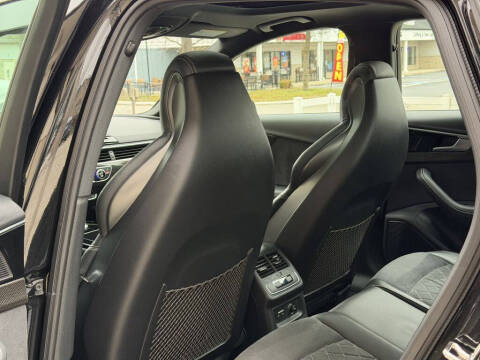 2022 Audi S4 3.0T quattro Premium Plus