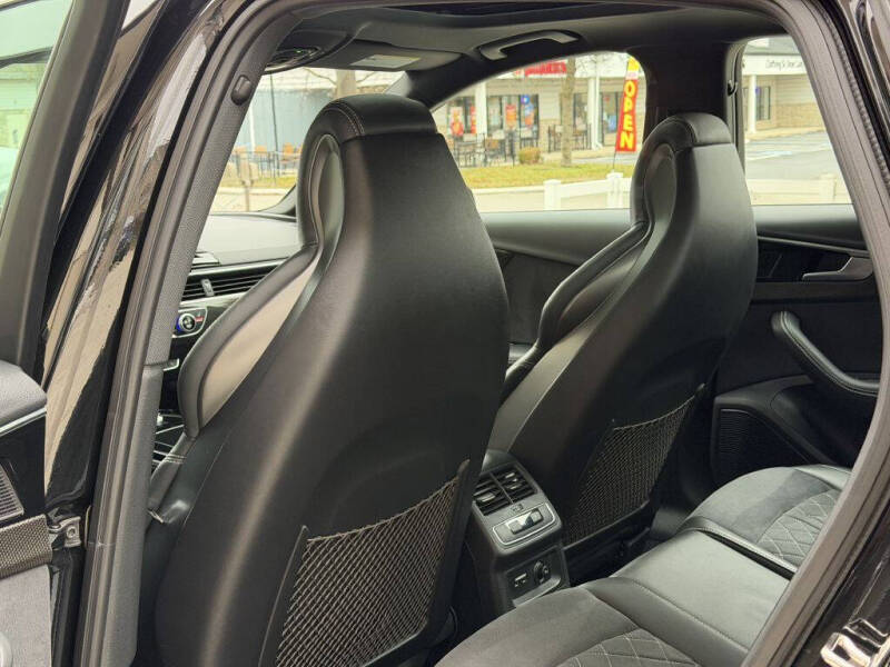 2022 Audi S4 3.0T quattro Premium Plus