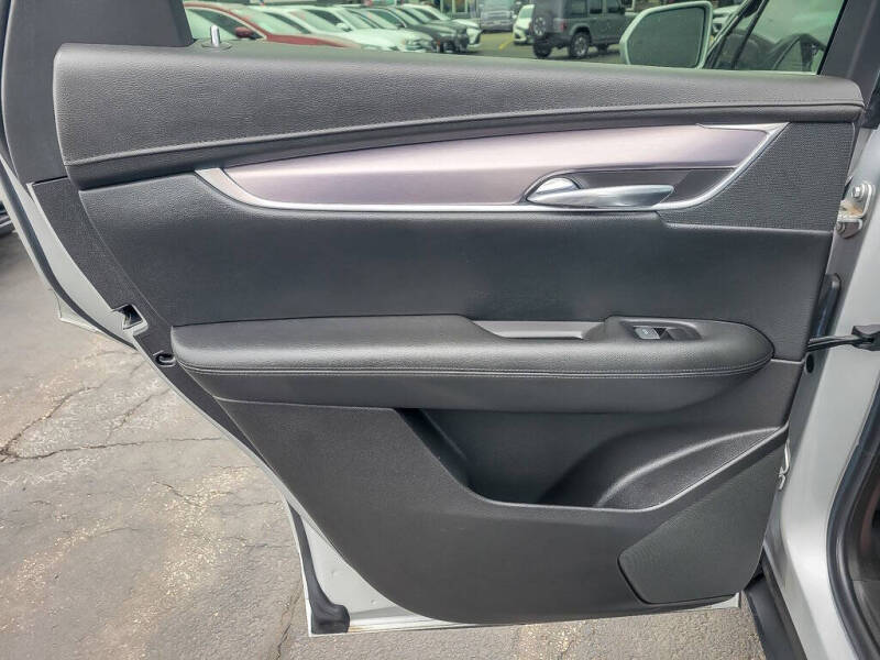 2018 Cadillac XT5 Luxury