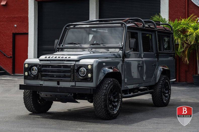 1987 Land Rover Defender