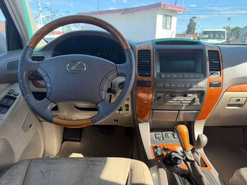 2004 Lexus GX 470