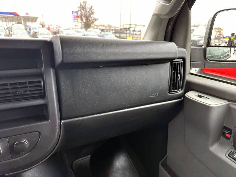 2016 Chevrolet Express LT 3500