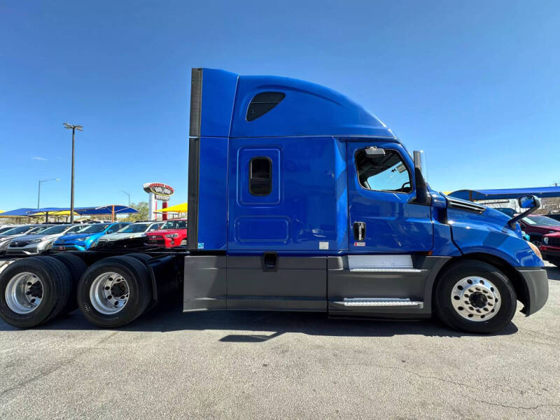 2018 Freightliner Cascadia