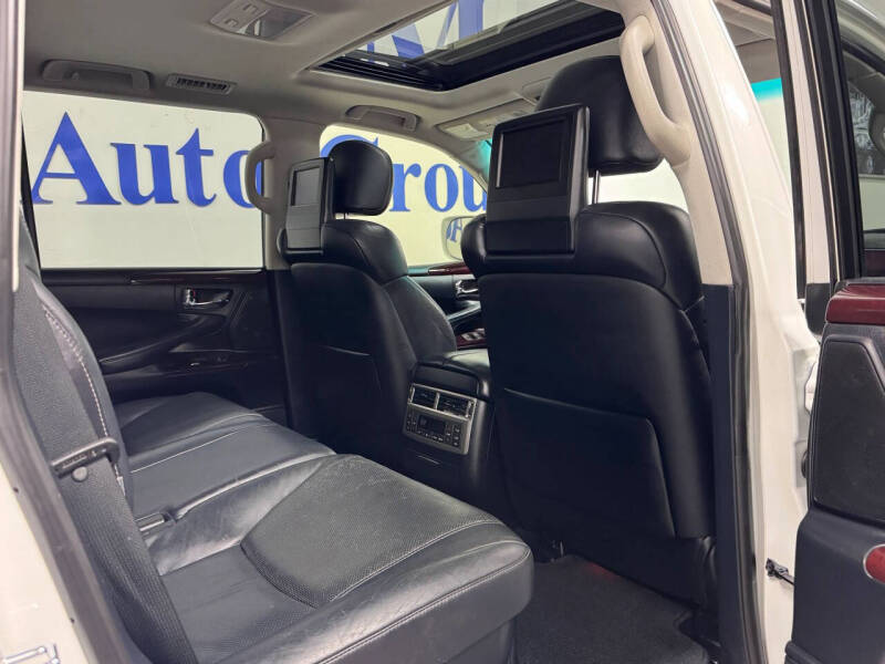 2015 Lexus LX 570