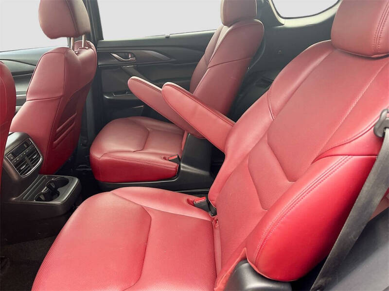 2023 Mazda CX-9 Carbon Edition