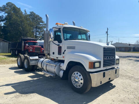 2006 Mack CHN613