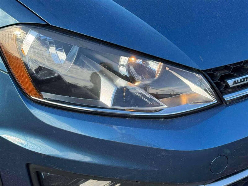 2017 Volkswagen Golf Alltrack