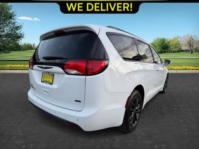 2020 Chrysler Pacifica Launch Edition