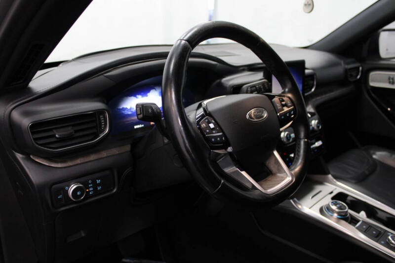 2021 Ford Explorer Platinum