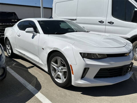 2018 Chevrolet Camaro for sale at Excellence Auto Direct in Euless TX