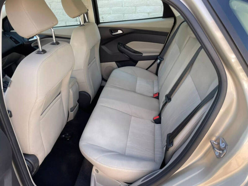 2017 Ford Focus SE