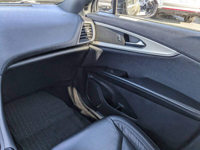 2020 Lincoln Nautilus Standard