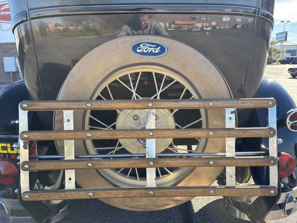 1929 Ford Model A 19