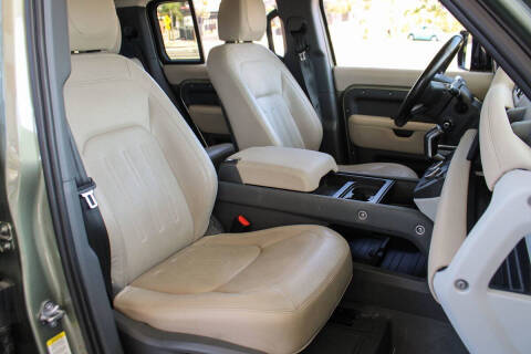 2021 Land Rover Defender 110 SE