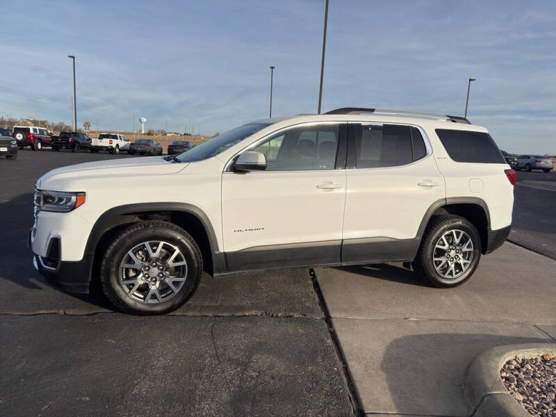 2023 GMC Acadia SLT