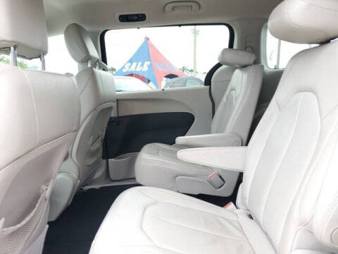 2018 Chrysler Pacifica Touring L