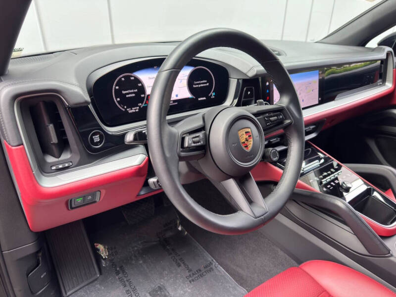 2024 Porsche Cayenne