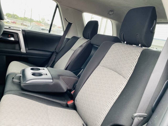 2024 Toyota 4Runner SR5